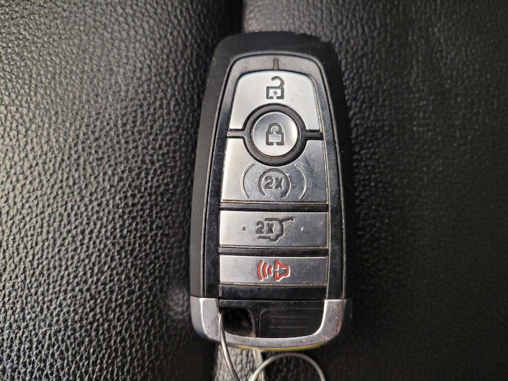 2020 Ford Explorer in Columbus, OH 43228 - 18124798 32