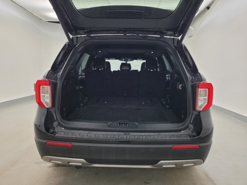 2020 Ford Explorer in Columbus, OH 43228 - 18124798 29