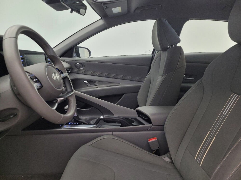 2025 Hyundai Elantra in Toledo, OH 43617 - 18124799 17