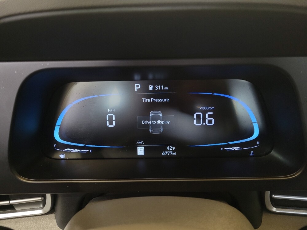 2025 Hyundai Elantra in Toledo, OH 43617 - 18124799 23