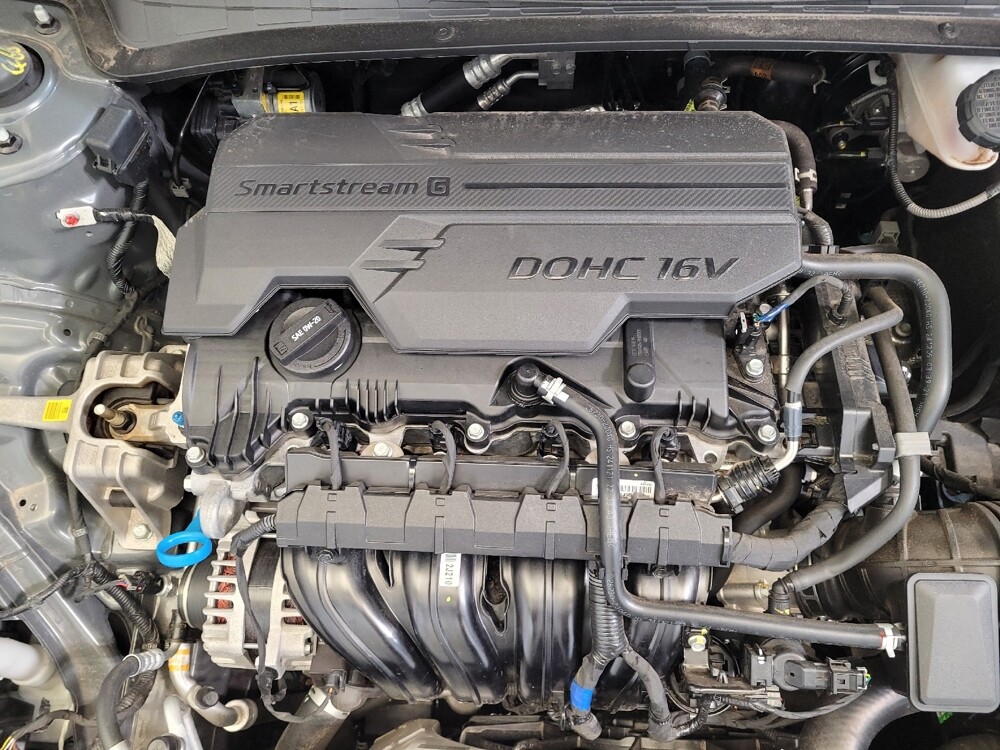 2025 Hyundai Elantra in Toledo, OH 43617 - 18124799 30