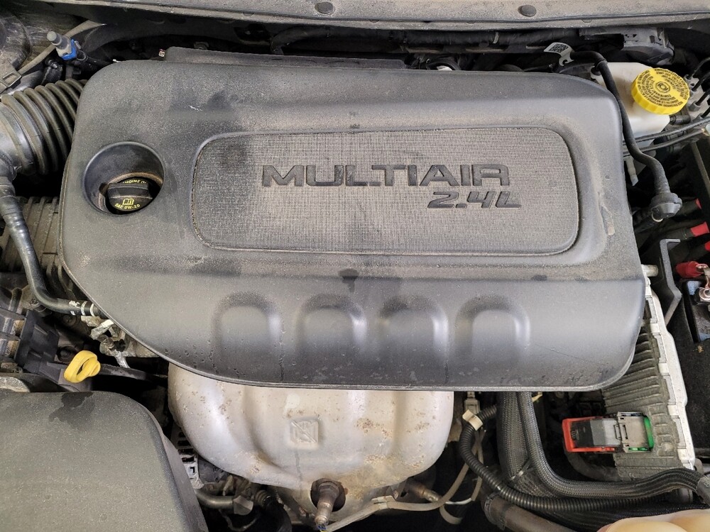 2019 Jeep Cherokee in Toledo, OH 43617 - 18124800 30