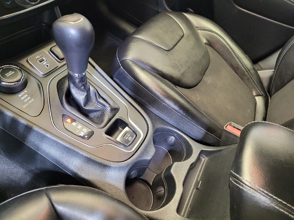 2019 Jeep Cherokee in Toledo, OH 43617 - 18124800 26