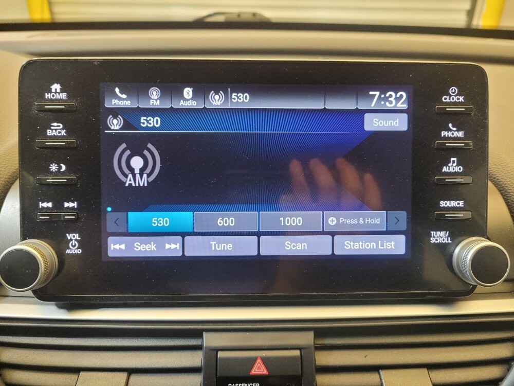 2019 Honda Accord in Louisville, KY 40258 - 18124801 25