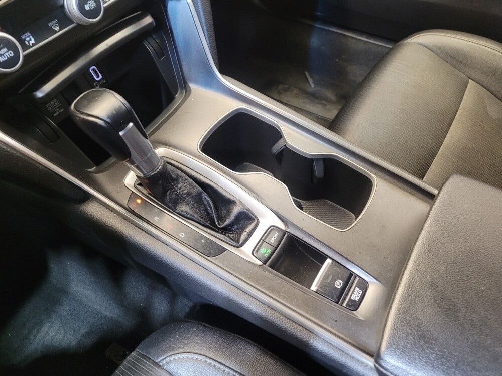 2019 Honda Accord in Louisville, KY 40258 - 18124801 26