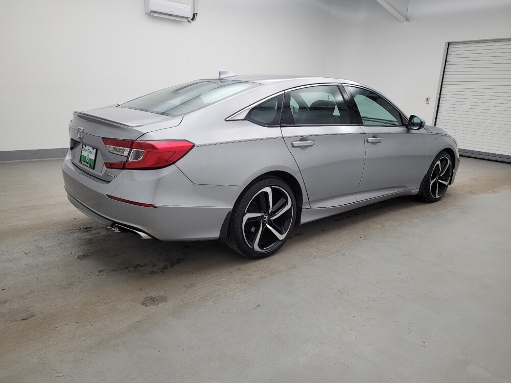 2019 Honda Accord in Louisville, KY 40258 - 18124801 10