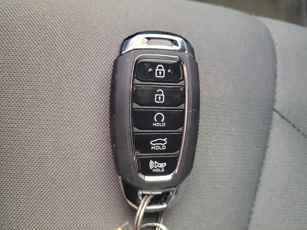 2022 Hyundai Elantra in Toledo, OH 43617 - 18124803 32