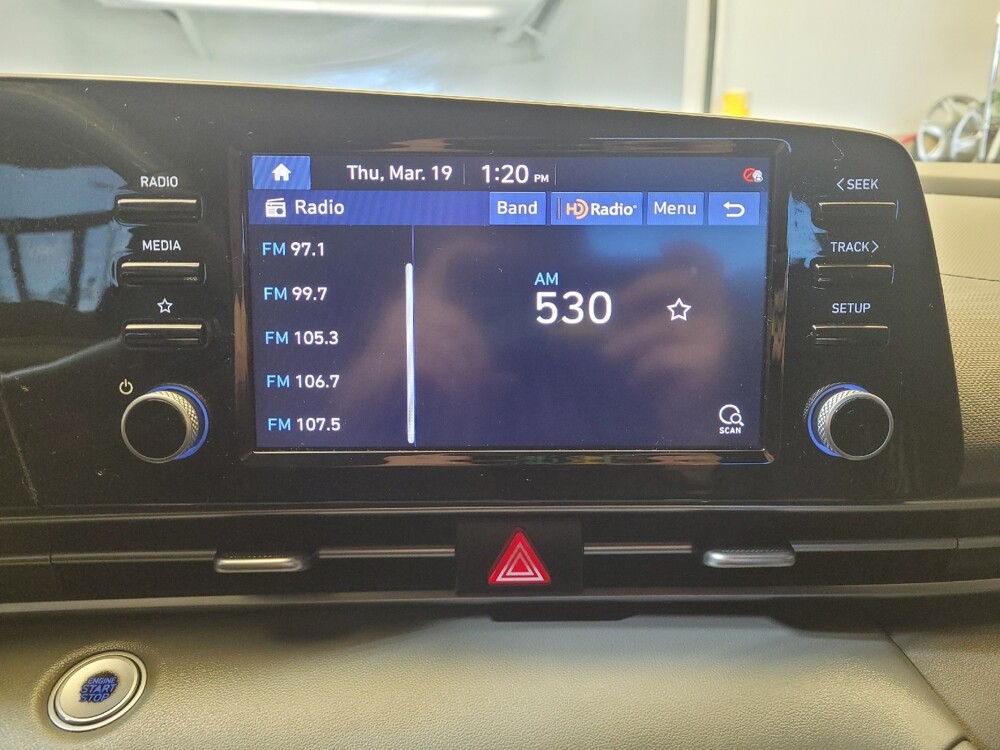 2022 Hyundai Elantra in Toledo, OH 43617 - 18124803 25