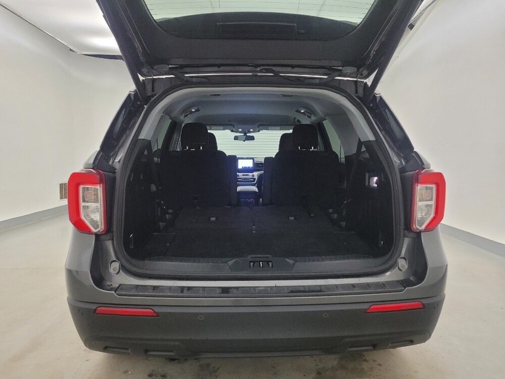 2020 Ford Explorer in Toledo, OH 43617 - 18124806 29