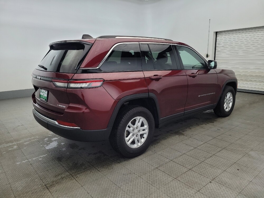 2023 Jeep Grand Cherokee in Pittsburgh, PA 15236 - 18124811 10