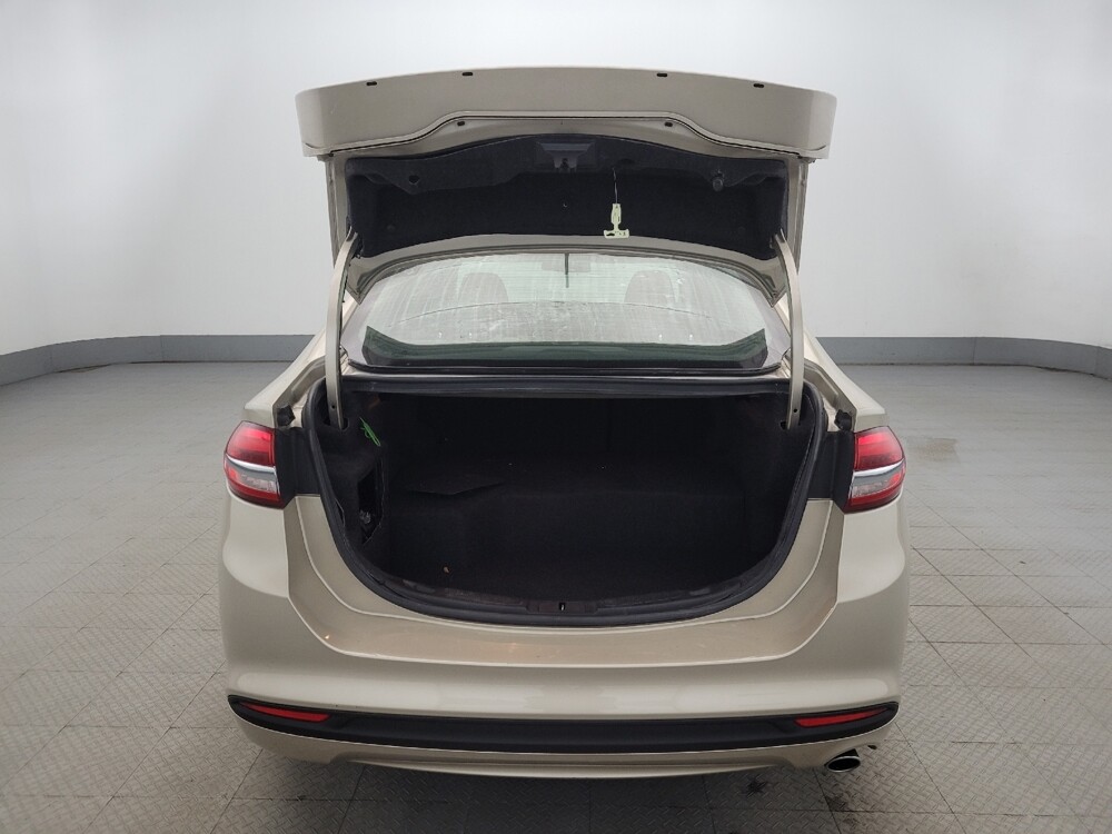 2018 Ford Fusion in Pittsburgh, PA 15237 - 18124813 29