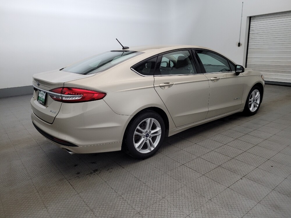 2018 Ford Fusion in Pittsburgh, PA 15237 - 18124813 10