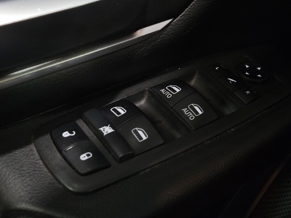 2022 RAM 1500 in Pittsburgh, PA 15236 - 18124814 27