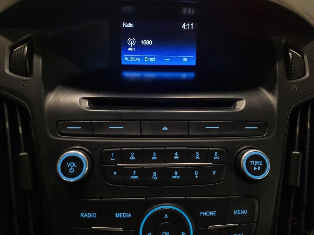 2017 Ford Focus in Owings Mills, MD 21117 - 18124817 25