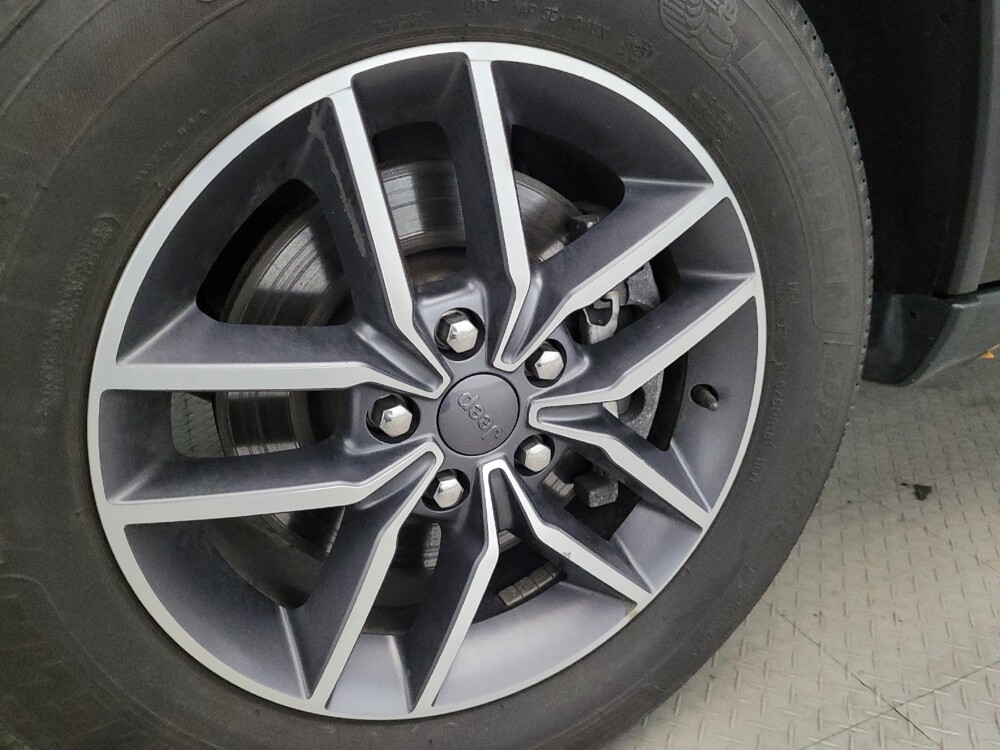 2021 Jeep Grand Cherokee in Pittsburgh, PA 15236 - 18124819 31