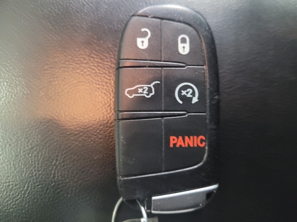 2021 Jeep Grand Cherokee in Pittsburgh, PA 15236 - 18124819 32