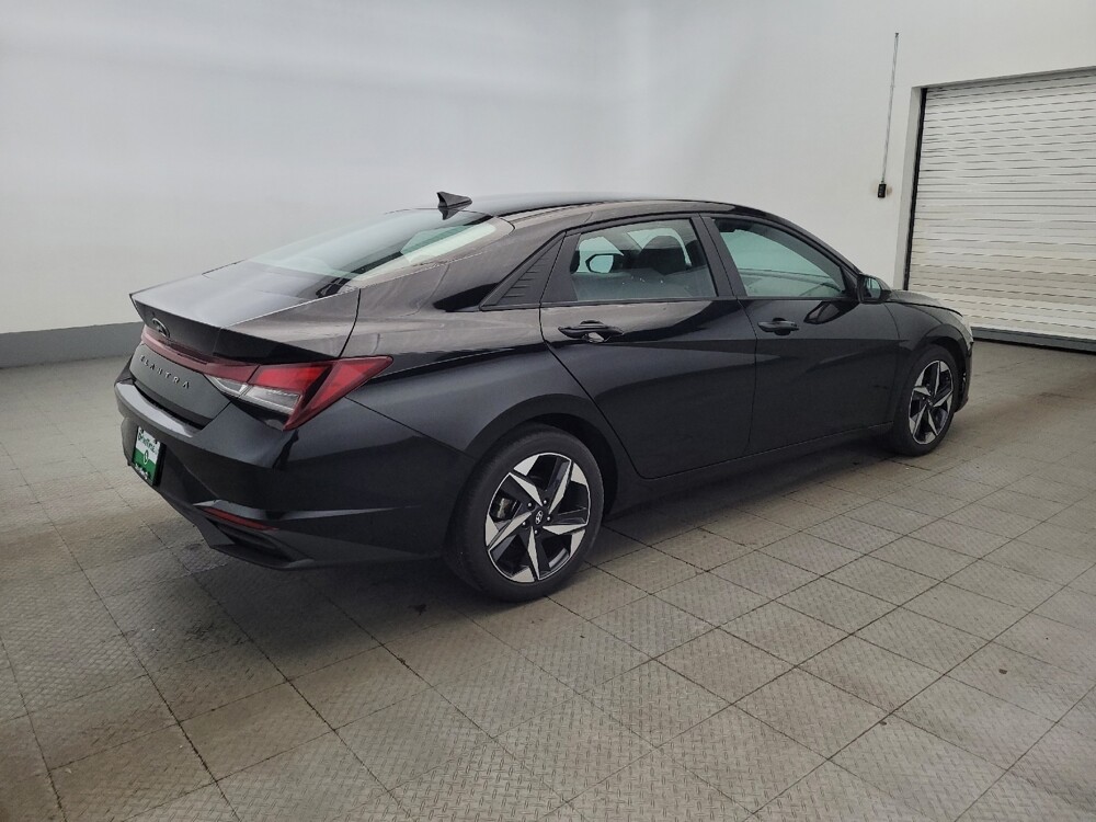 2023 Hyundai Elantra in Pittsburgh, PA 15237 - 18124823 10