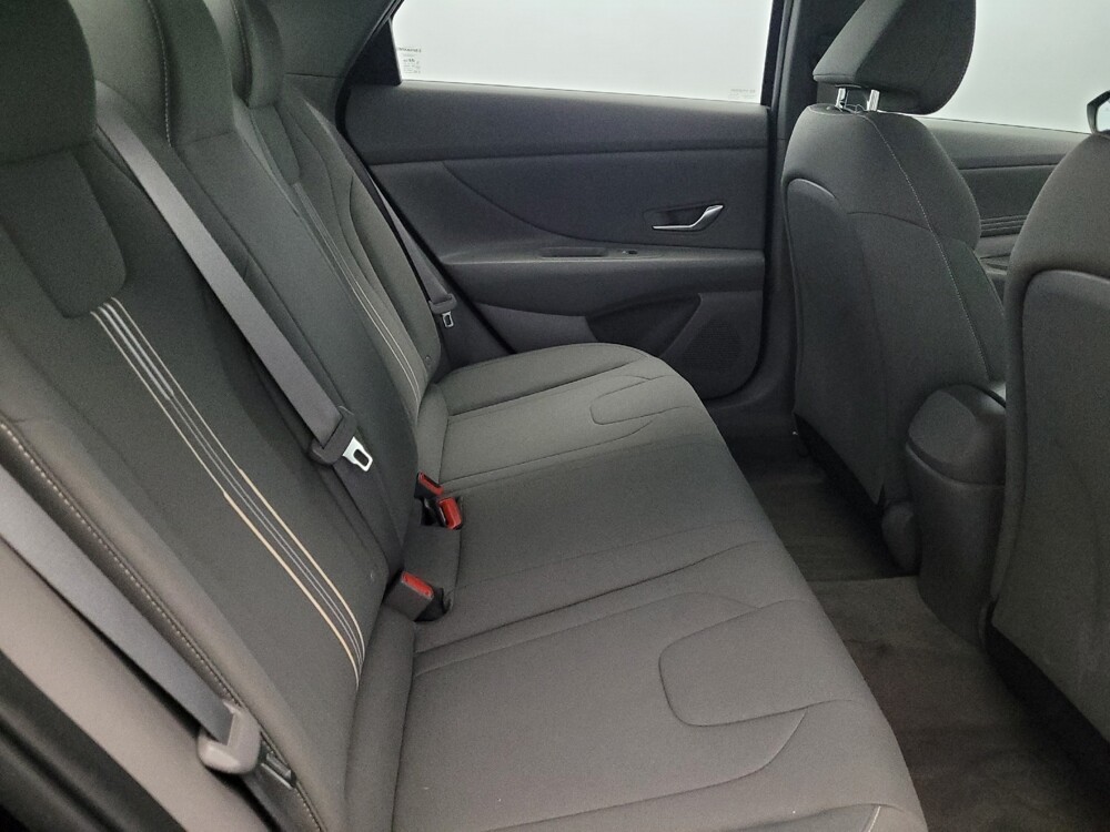 2023 Hyundai Elantra in Pittsburgh, PA 15237 - 18124823 19