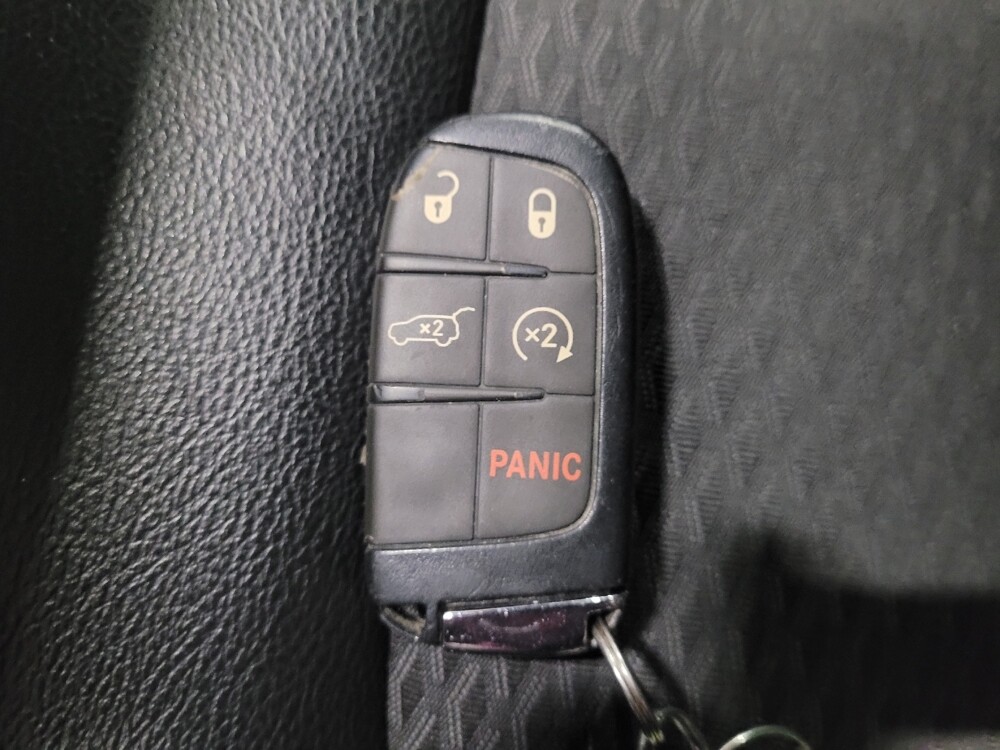 2022 Jeep Compass in Pittsburgh, PA 15236 - 18124825 32