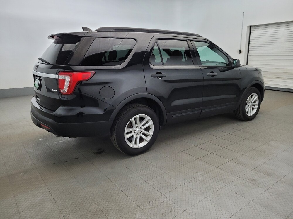 2017 Ford Explorer in Pittsburgh, PA 15236 - 18124827 10