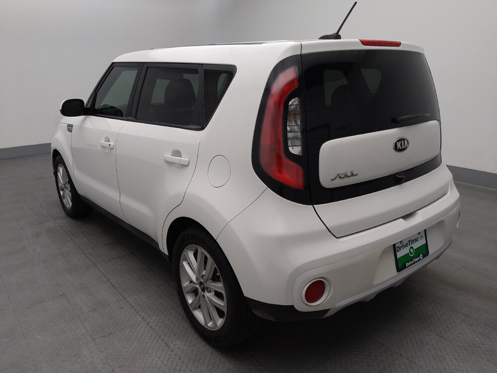 2017 Kia Soul in St. Louis, MO 63136 - 18124839 5