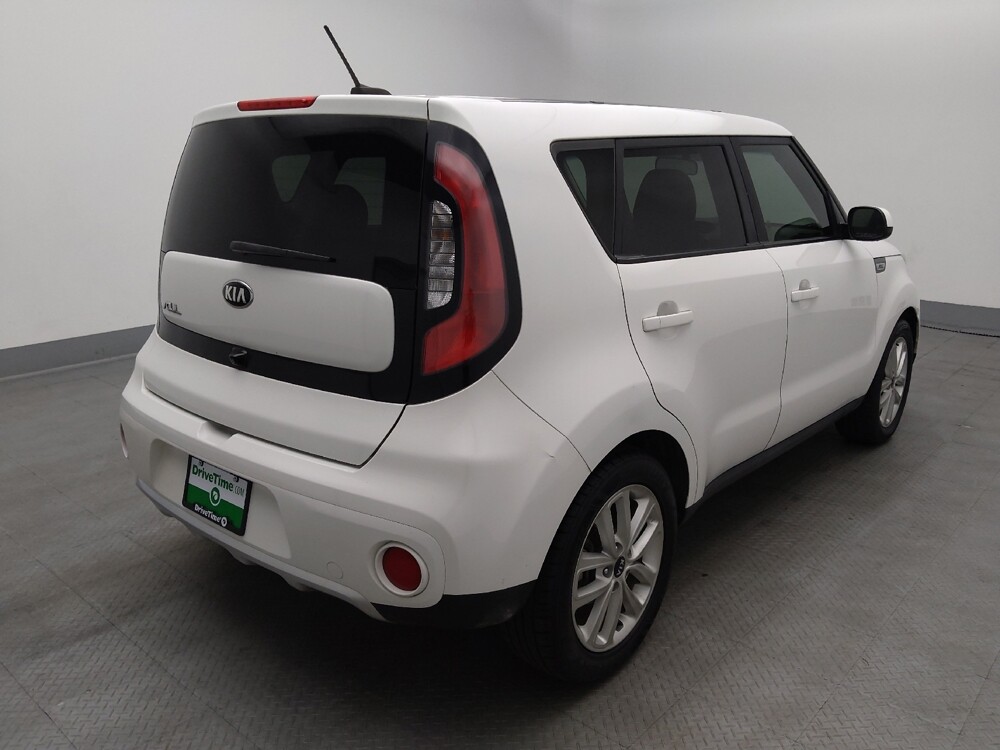 2017 Kia Soul in St. Louis, MO 63136 - 18124839 9