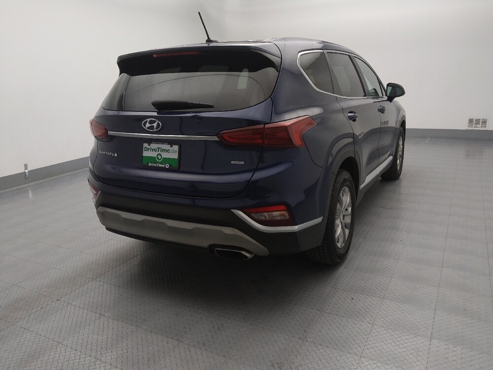 2019 Hyundai Santa Fe in Wichita, KS 67207 - 18124840 9