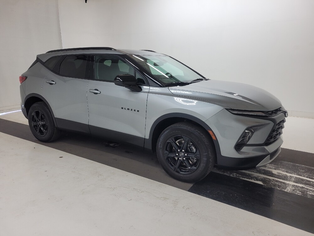 2024 Chevrolet Blazer in St. Louis, MO 63125 - 18124842 11