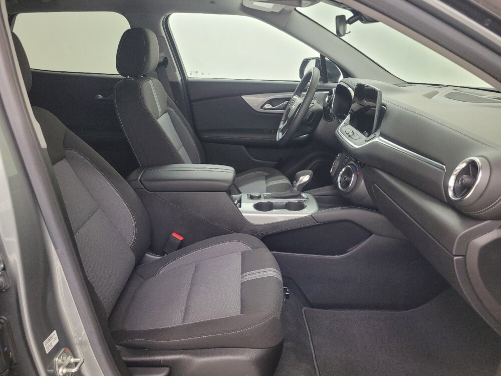 2024 Chevrolet Blazer in St. Louis, MO 63125 - 18124842 21