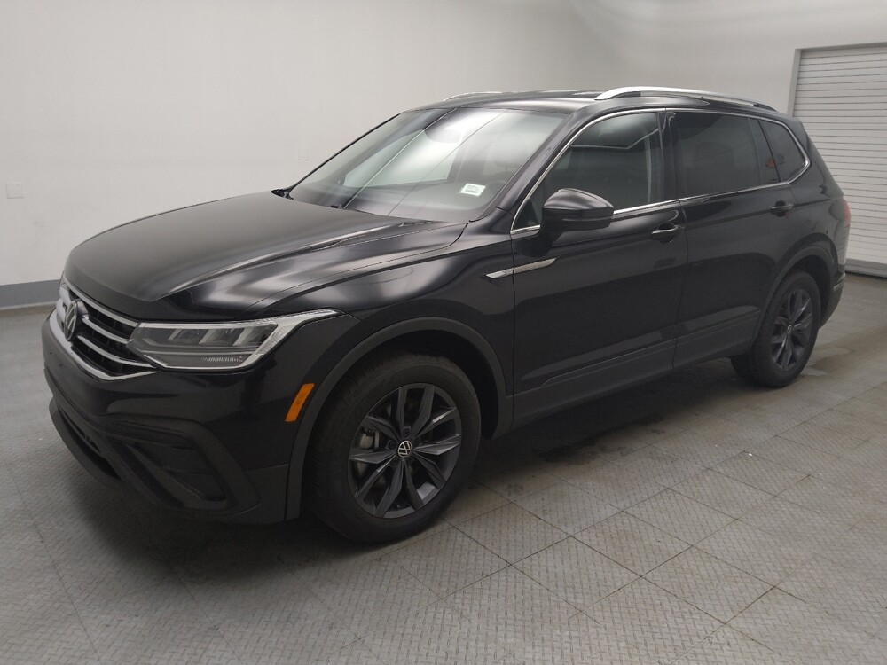 2023 Volkswagen Tiguan in Lombard, IL 60148 - 18124843 2