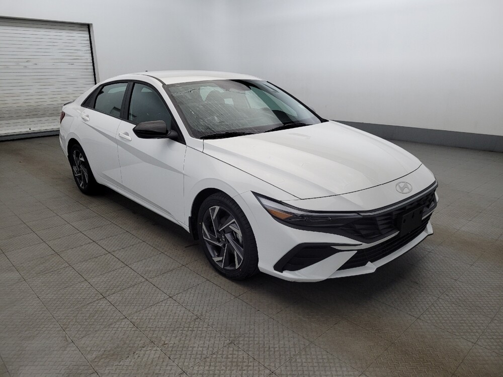 2025 Hyundai Elantra in Pittsburgh, PA 15236 - 18124844 13