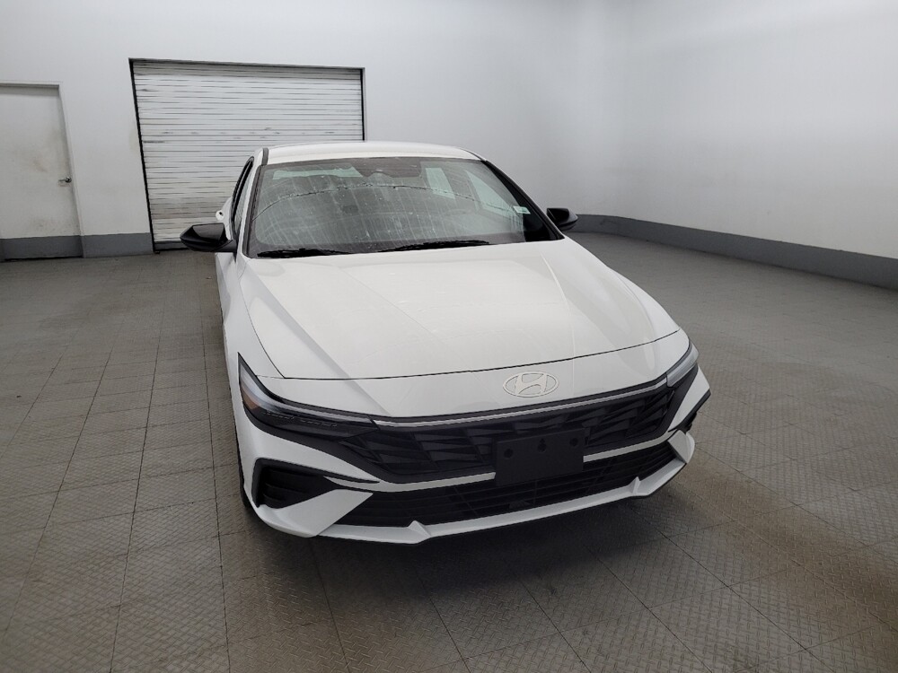 2025 Hyundai Elantra in Pittsburgh, PA 15236 - 18124844 14