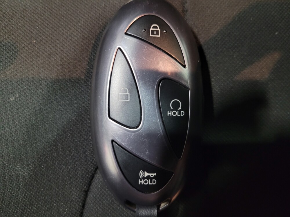 2025 Hyundai Elantra in Pittsburgh, PA 15236 - 18124844 32