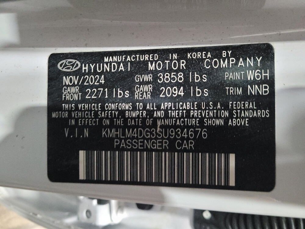 2025 Hyundai Elantra in Pittsburgh, PA 15236 - 18124844 33