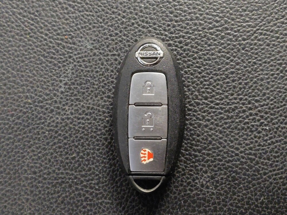 2017 Nissan Titan in Tyler, TX 75701 - 18124847 32