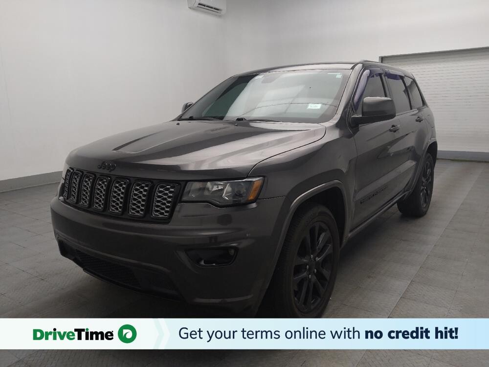 2017 Jeep Grand Cherokee in Athens, GA 30606 - 18124848