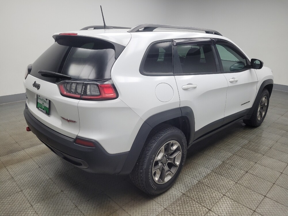 2019 Jeep Cherokee in Indianapolis, IN 46219 - 18124854 9