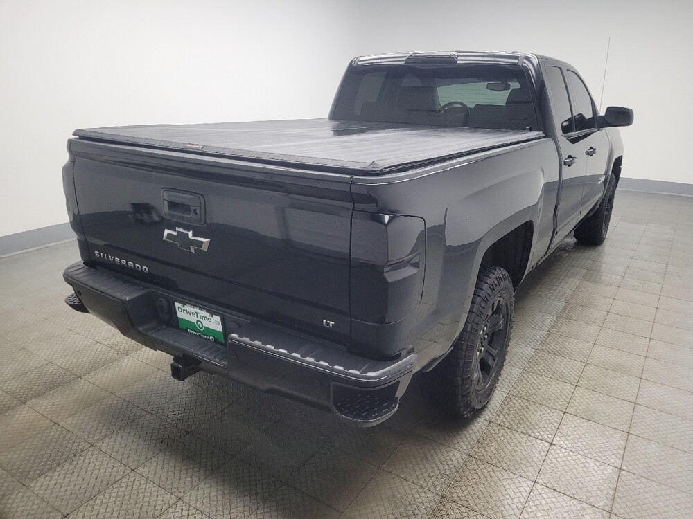 2017 Chevrolet Silverado 1500 in Indianapolis, IN 46222 - 18124855 9