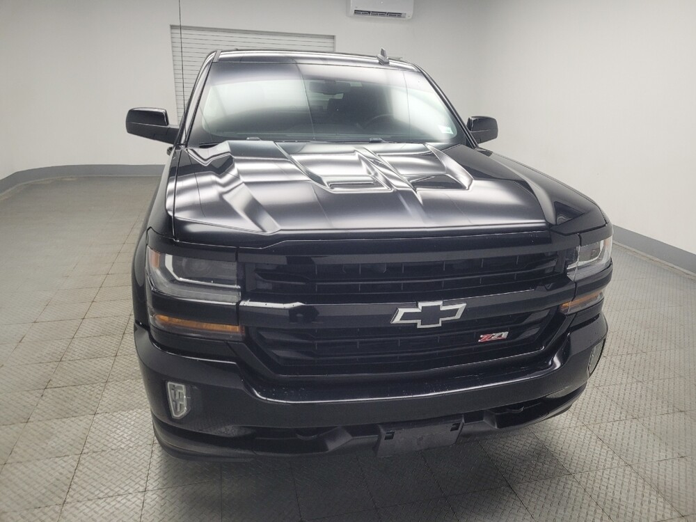 2017 Chevrolet Silverado 1500 in Indianapolis, IN 46222 - 18124855 14