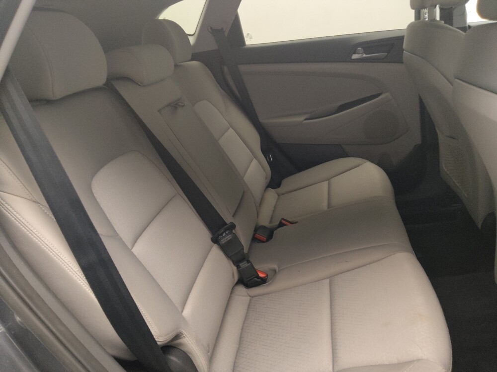 2016 Hyundai Tucson in Marietta, GA 30062 - 18124861 19