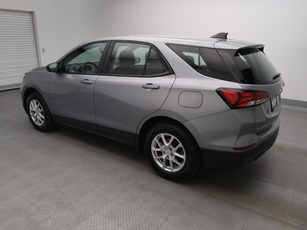 2024 Chevrolet Equinox in Albuquerque, NM 87113 - 18124863 3