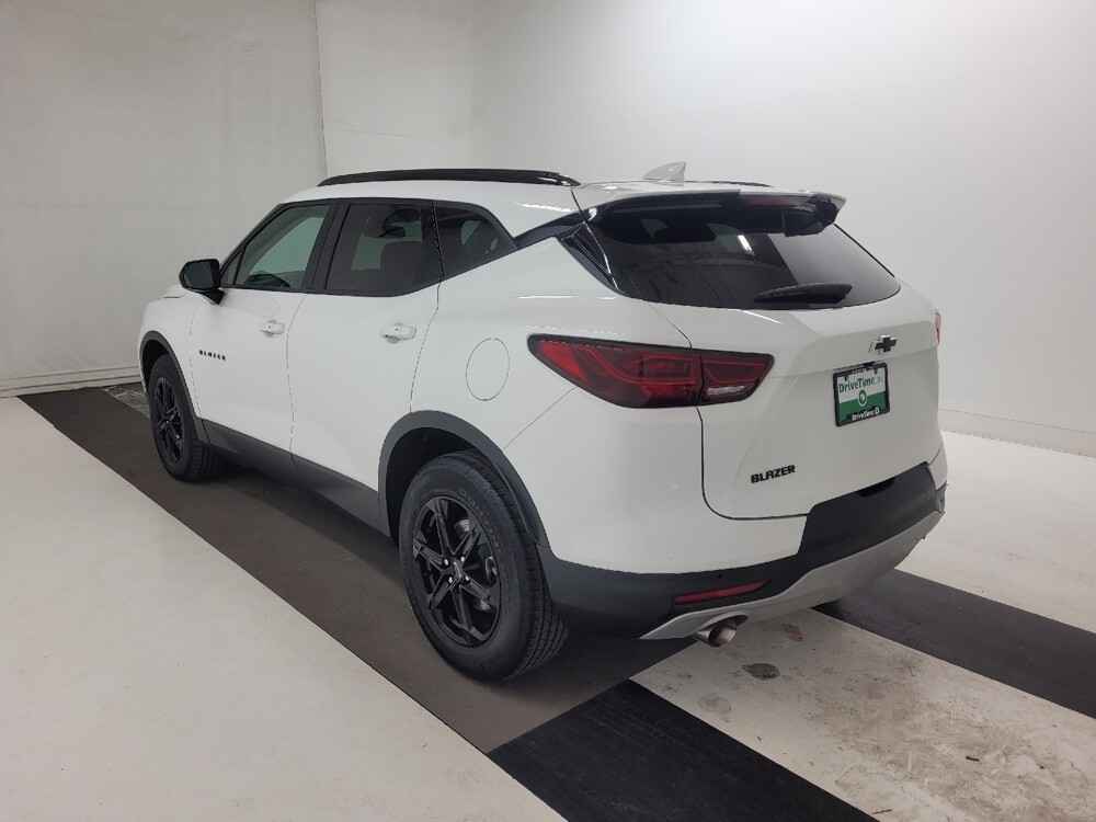 2024 Chevrolet Blazer in St. Louis, MO 63125 - 18124867 5