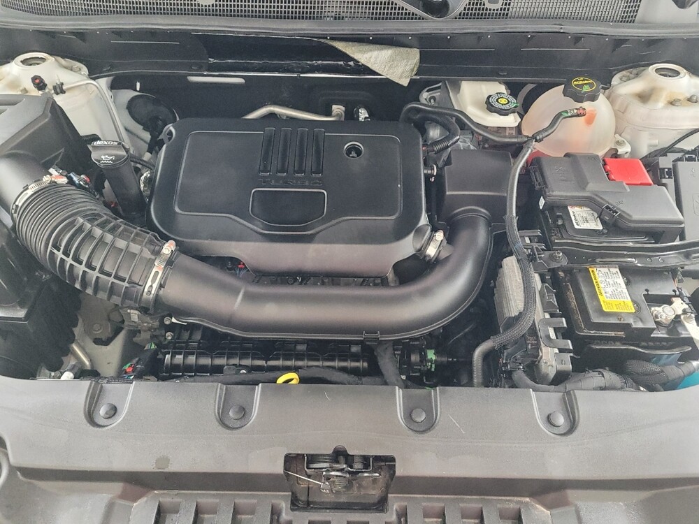 2024 Chevrolet Blazer in St. Louis, MO 63125 - 18124867 30