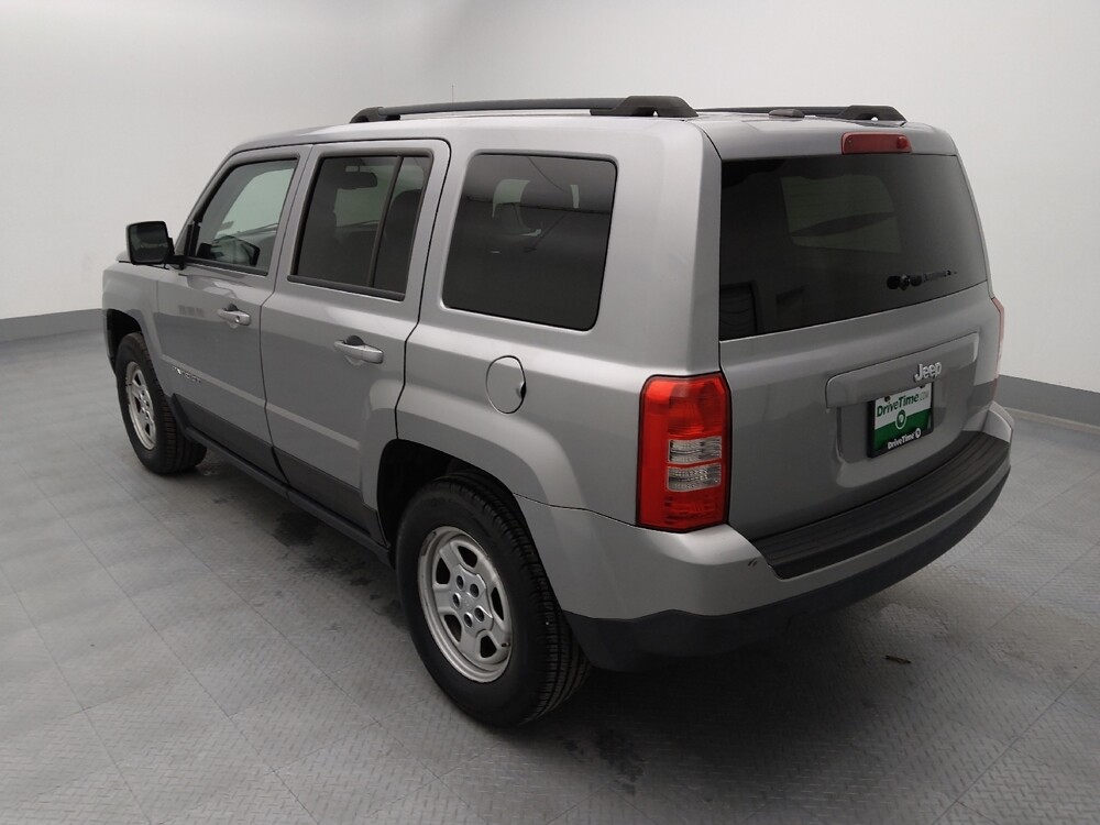 2017 Jeep Patriot in Wichita, KS 67207 - 18124871 5