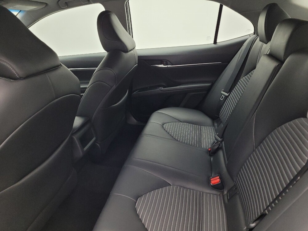 2018 Toyota Camry in Wilmington, NC 28405 - 18124878 18