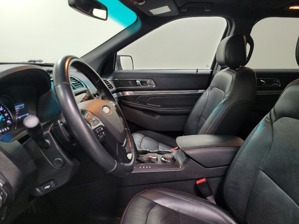 2016 Ford Explorer in Allentown, PA 18103 - 18124879 17