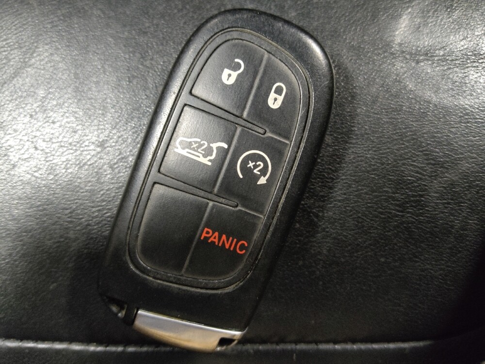 2016 Jeep Cherokee in Phoenix, AZ 85015 - 18124881 32