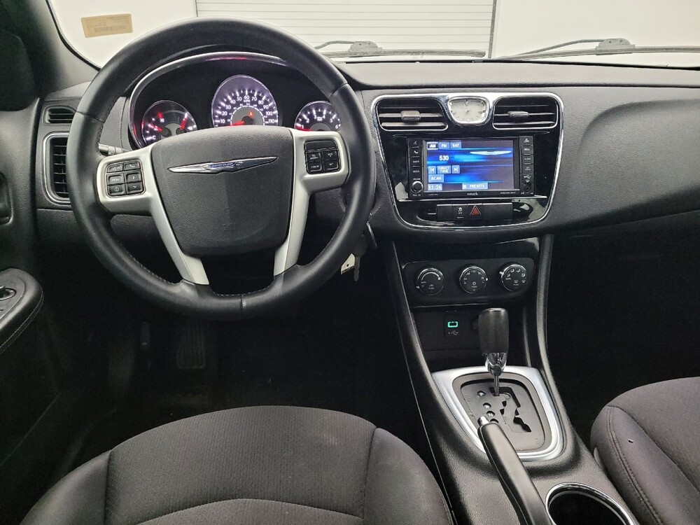 2013 Chrysler 200 in Toledo, OH 43617 - 18124882 22
