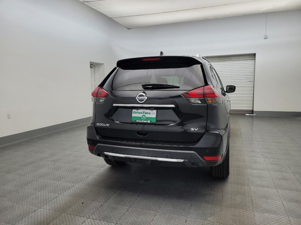 2020 Nissan Rogue in Glendale, AZ 85301 - 18124883 7