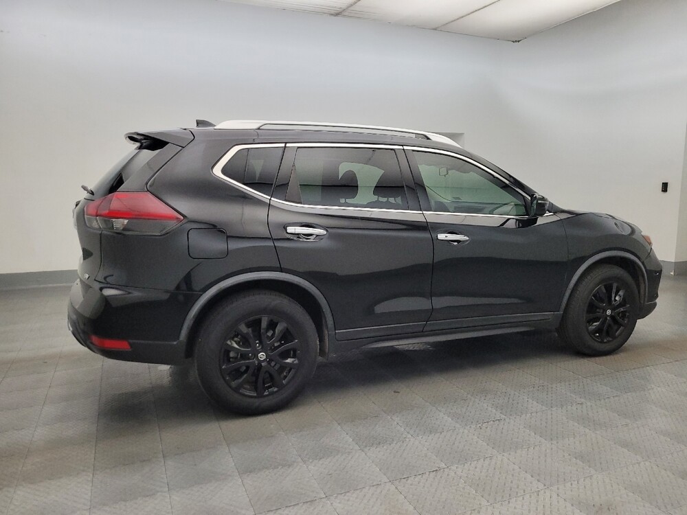 2020 Nissan Rogue in Glendale, AZ 85301 - 18124883 10